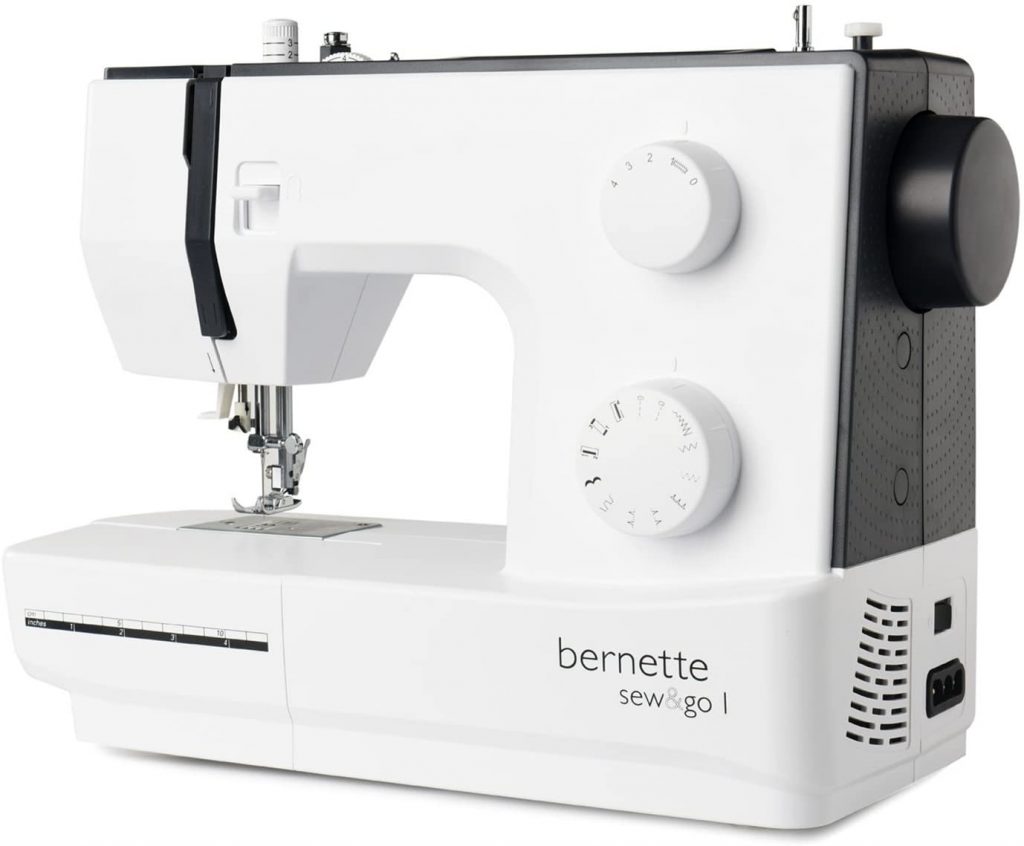 macchina da cucire migliore: Bernina Bernette Sew&Go 1